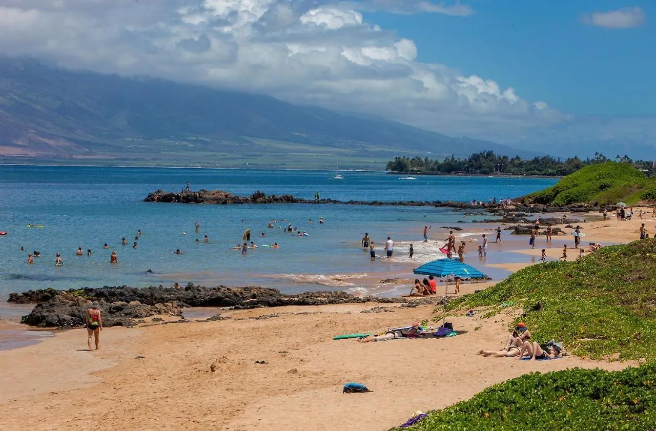 Kamaole Sands By Coldwell Banker Island Vacations Kihei ABD